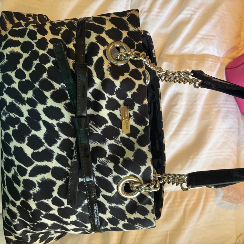 Stylish Black and White Women's Bag